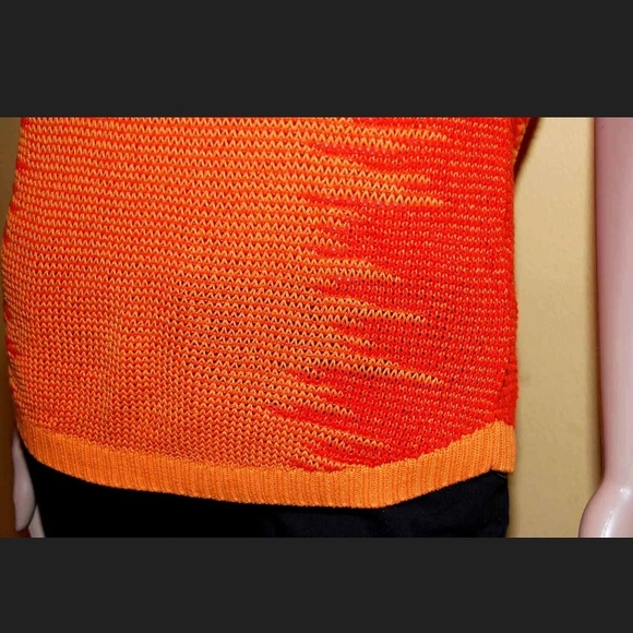 Striped Orange Short Sleeve Sweater Med - Picture 7 of 8